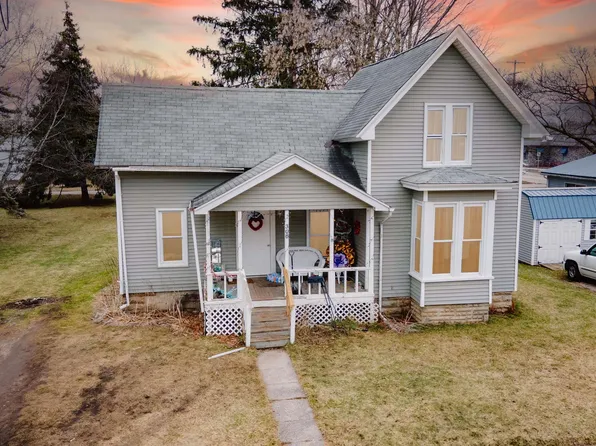 308 Park Ave, Alma, MI 48801