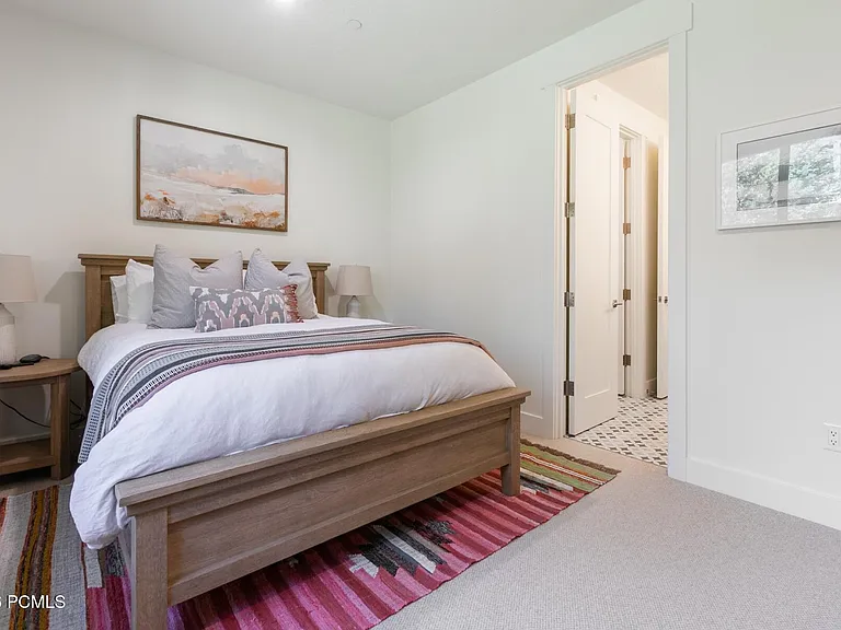 5310 N Lauralwood St — Photo 19