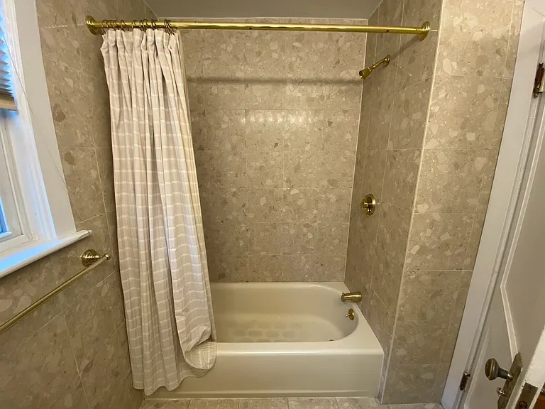 27 Portina Rd — Photo 11
