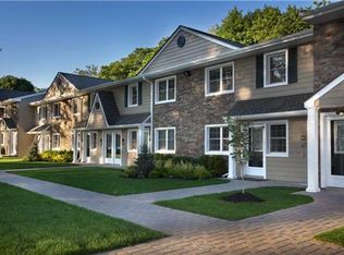 Fairfield Courtyard At Middle Island, Middle Island, NY 11953