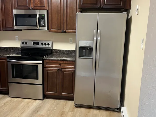 308 Ross Ave APT 4, Carnegie, PA 15106