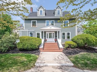 13 Chestnut St #B, Wakefield, MA 01880