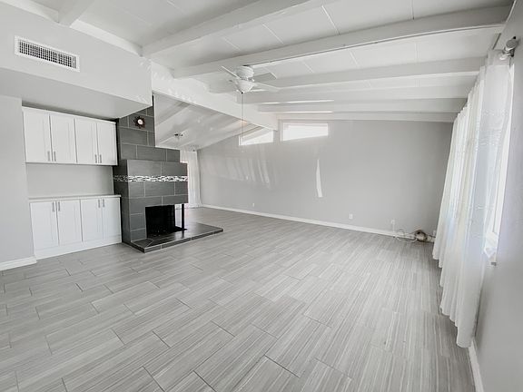 3rd image of 9460 Blanchard Ave