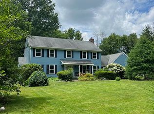 322 Hopewell Amwell Rd, Hopewell, NJ 08525