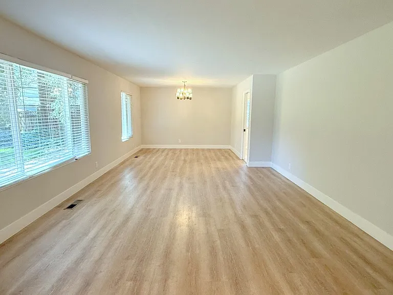 2690 Danville Blvd — Photo 5