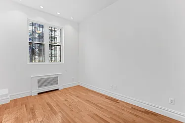 Rented by Cooper & Cooper Real Estate