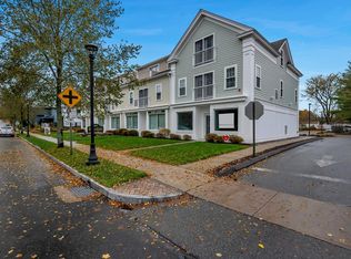 377 Main St SUITE 303, Niantic, CT 06357