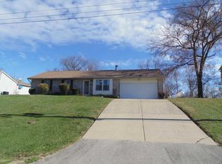 15686 Elizabeth Dr, Lawrenceburg, IN 47025