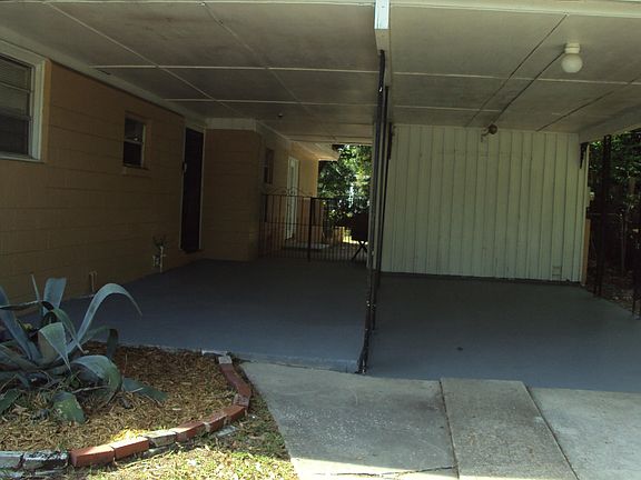 3rd image of 4704 E Marlboro Cir