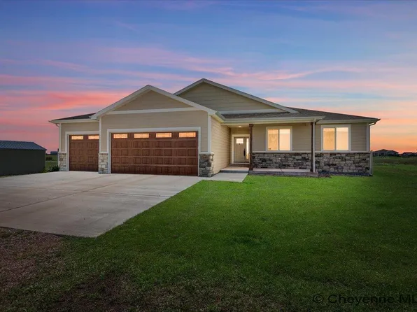 11607 Raymond Rd, Cheyenne, WY 82009