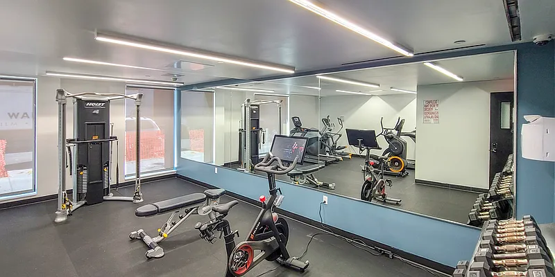 Rented by Bouklis Group | media 12