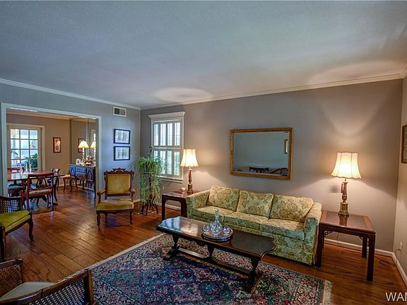 4th image of 358 Riverdale Dr