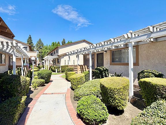 2nd image of 510-520 E Orangewood Ave #70
