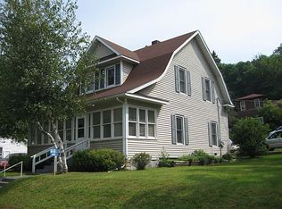 813 N Church St, Richland Center, WI 53581