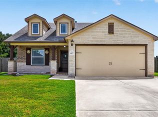 417 Burning Tree Ln, West Columbia, TX 77486