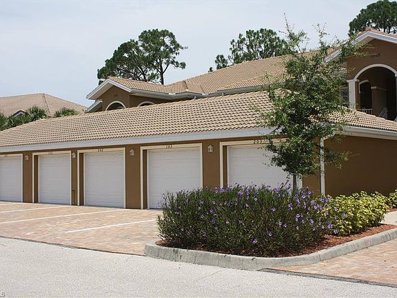 2nd image of 1095 Winding Pines Cir Unit 203