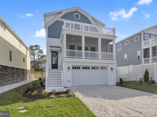 662 Tingle Ave, Bethany Beach, DE 19930