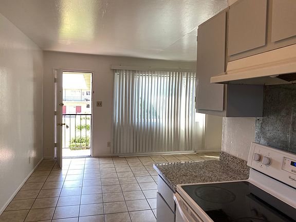 3rd image of 33891 11th St