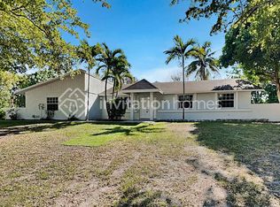 12900 SW 191st Ter, Miami, FL 33177