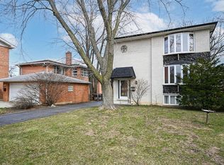 639 N La Grange Rd, La Grange Park, IL 60526