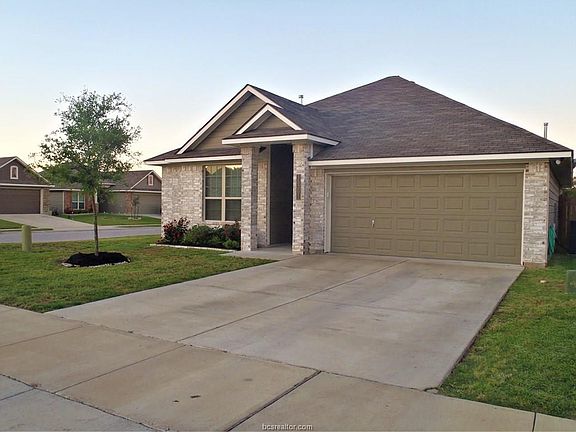2nd image of 15301 Carriker Ct