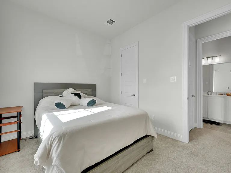 1505 Verbena Ln — Photo 16