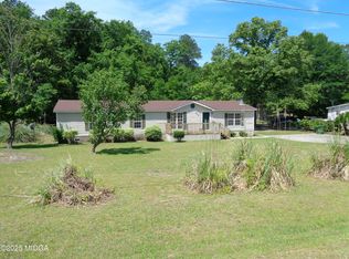 706 Chapman Rd, Macon, GA 31211