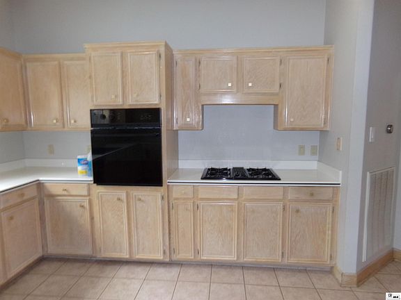 5th image of 2322 Bocage Pl