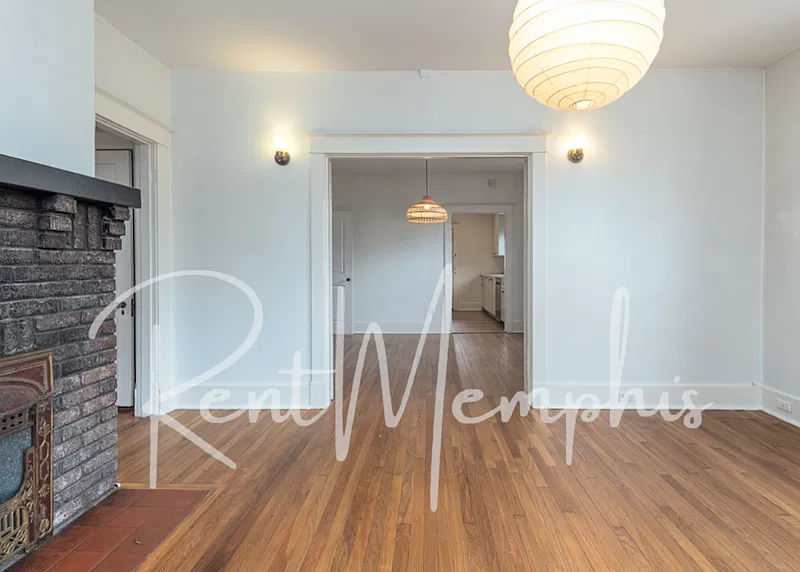 3 bed, 1.0 bath, 1220 sqft, $1,995 — Photo 3