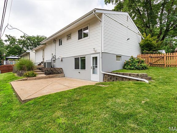 4th image of 3731 Calef Dr