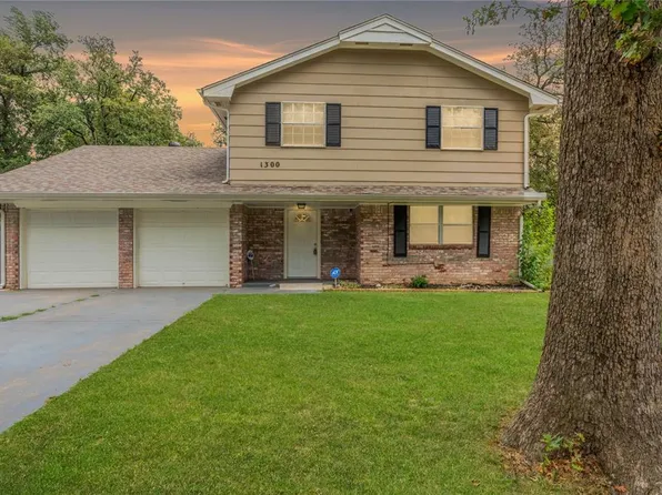 1300 N Bradley Ave, Oklahoma City, OK 73127