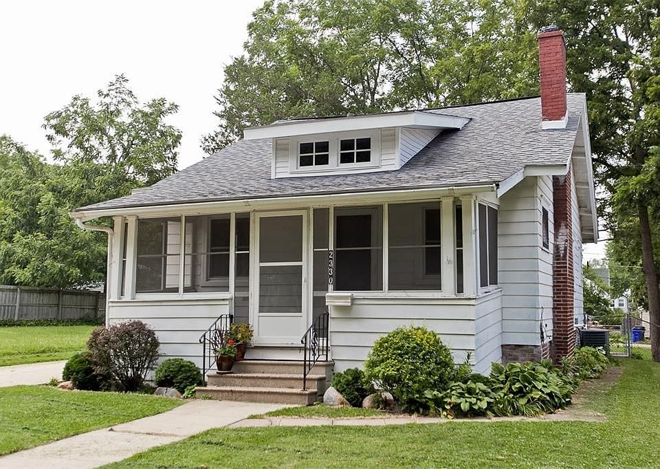 1st image of 2330 B Ave NE