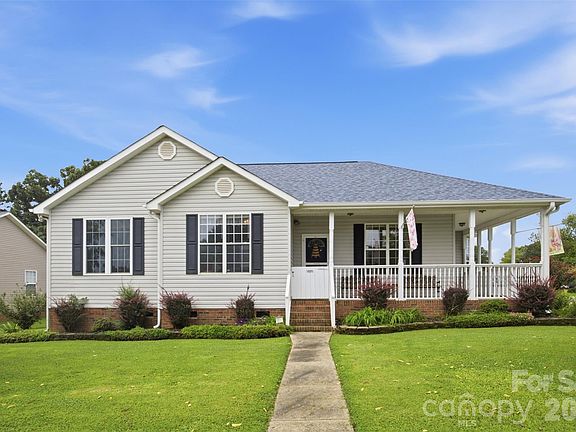 2nd image of 400 Brookhollow Dr