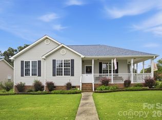 400 Brookhollow Dr, York, SC 29745
