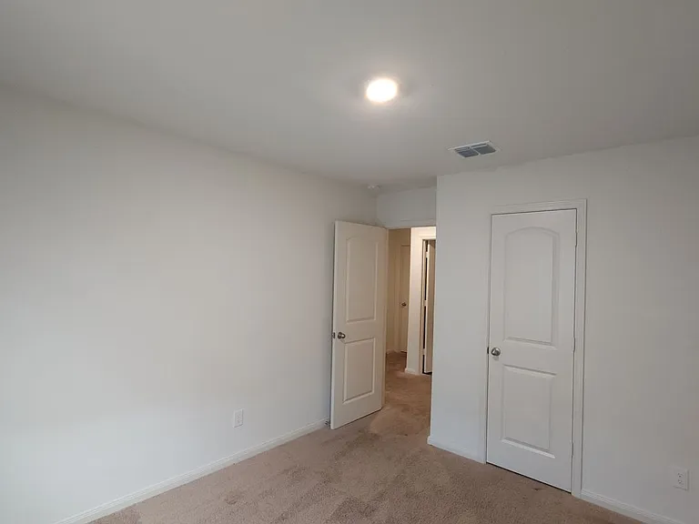 3006 Citron Gdn — Photo 16