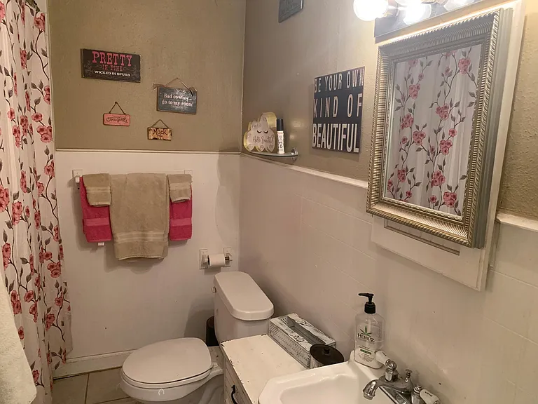 214 1/2 E Josephine Ave — Photo 17