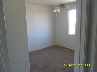10636 Kiavan Rd, Apple Valley, CA 92308