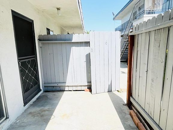 4th image of 15829 S Denker Ave APT 6