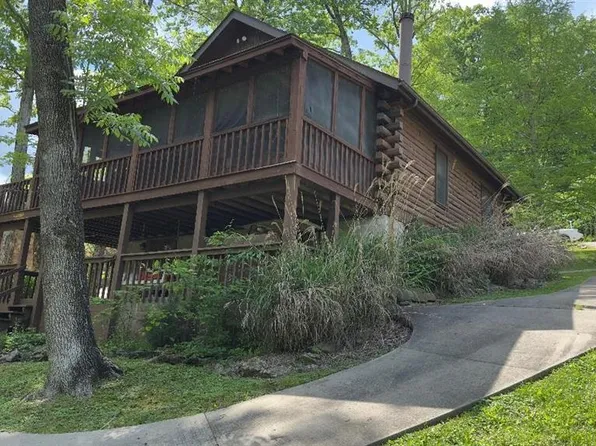 403 Timberlake Ln, Mc Daniels, KY 40152