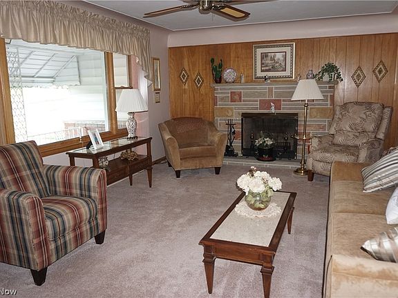 4th image of 2953 Bernadette Ave