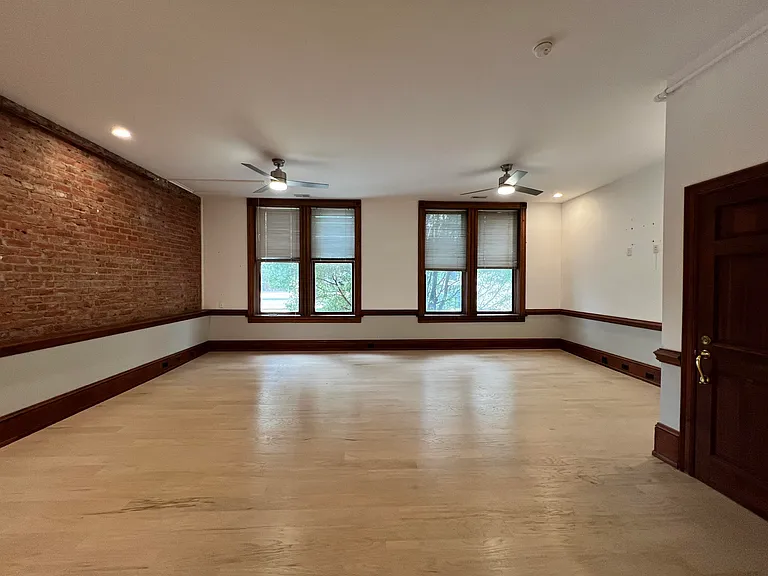 22 Campbell Ave SE #A — Photo 8