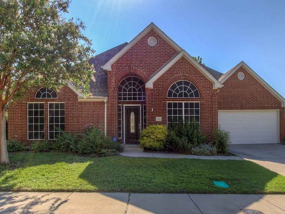 1st image of 8416 Falconet Cir
