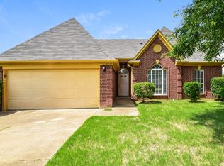 4088 Carroll Dr W, Horn Lake, MS 38637