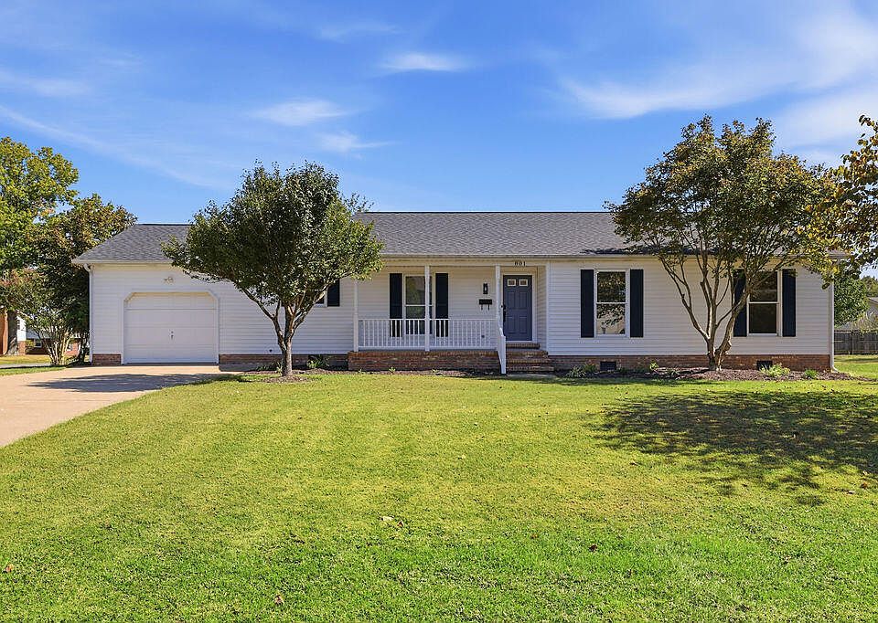 1st image of 801 Guthrie Dr