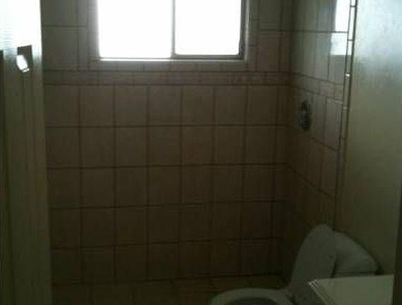 3rd image of 26636 Montclair Dr