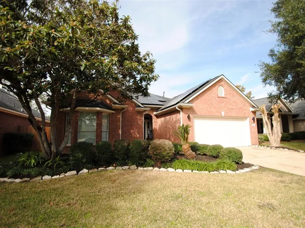 10519 Village Lake Dr, Missouri City, TX 77459