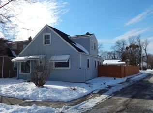 26 Geneva Ave, Bellwood, IL