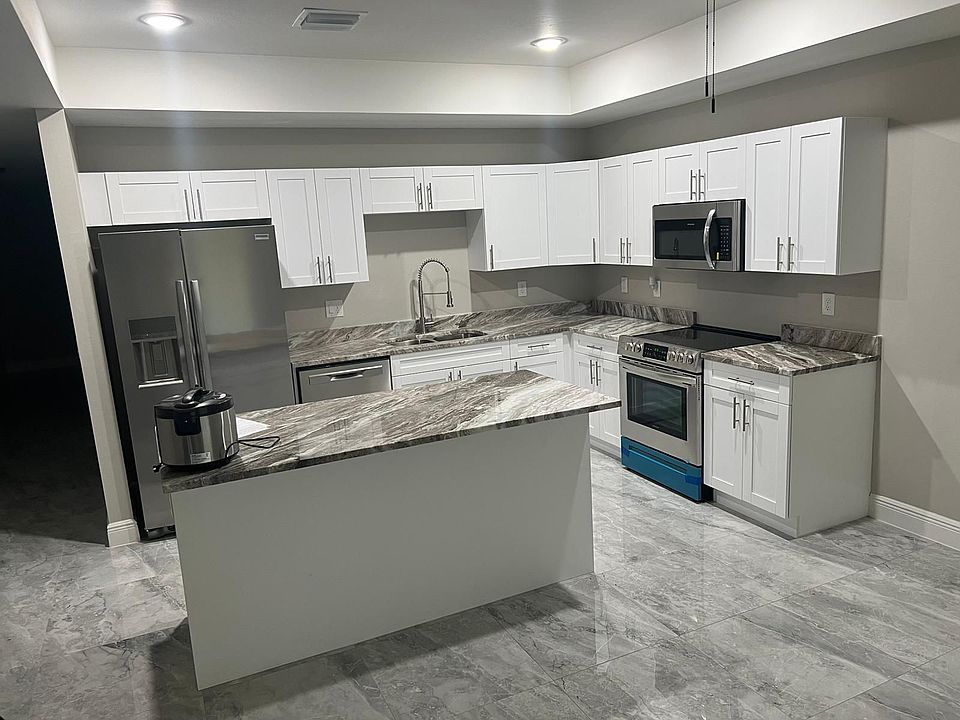 1st image of 2227 Snead Dr