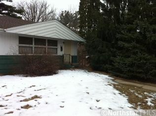 2082 Bush Ave, Saint Paul, MN 55119