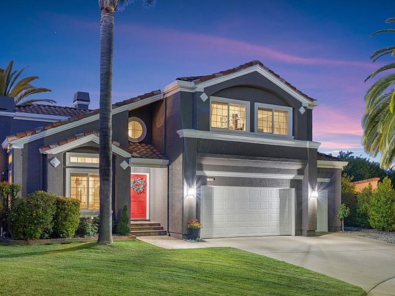 2nd image of 225 La Agua Ct
